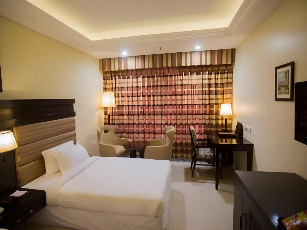 Room image 2