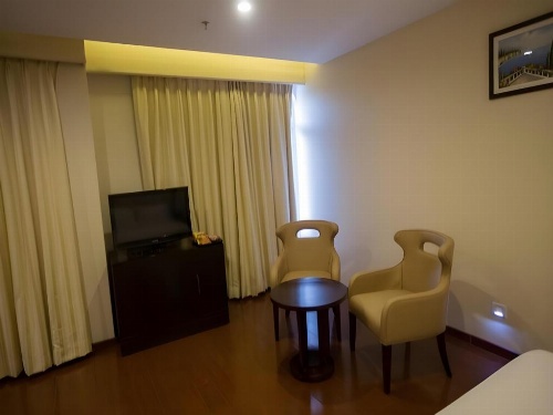 Royal Reve Hotel image 39